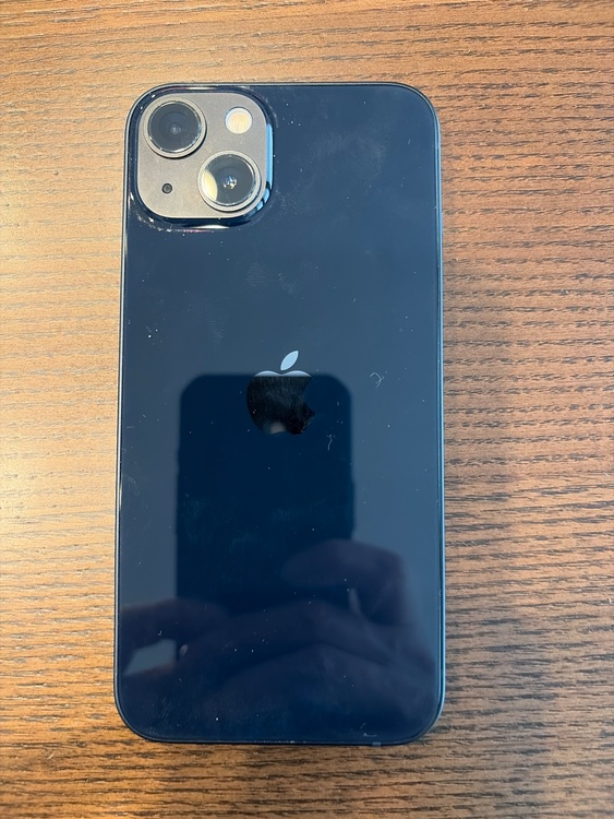 iPhone iPhone 13 128GB au（スマホ）の商品画像 - 査定依頼日：2026年8月12日 - 最高査定価格：35,500円
