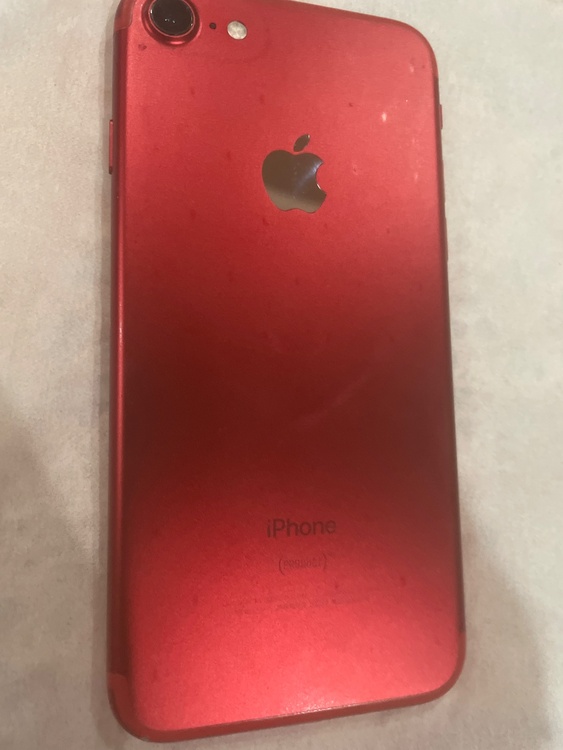 iPhone iPhone7 128GB Softbank（スマホ）の商品画像 - 査定依頼日：2026年8月2日 - 最高査定価格：2,000円