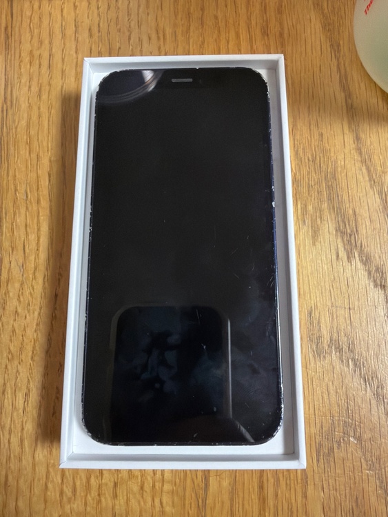 iPhone 12 mini 128GB Softbank（スマホ）の商品画像 - 査定依頼日：2026年4月19日 - 最高査定価格：20,000円