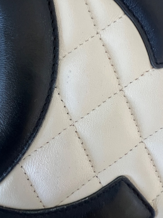 カンボン　白（ブランドバッグ）の商品画像 - 査定依頼日：2026年3月7日 - 最高査定価格：150,000円