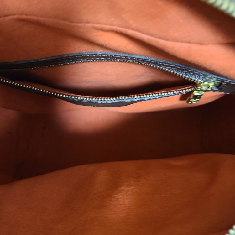 ヴィトン（ブランドバッグ）の商品画像 - 査定依頼日：2026年2月11日 - 最高査定価格：80,000円