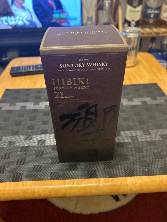 ウイスキー サントリー響 （お酒）の商品画像 - 査定依頼日：2026年2月19日 - 最高査定価格：142,500円