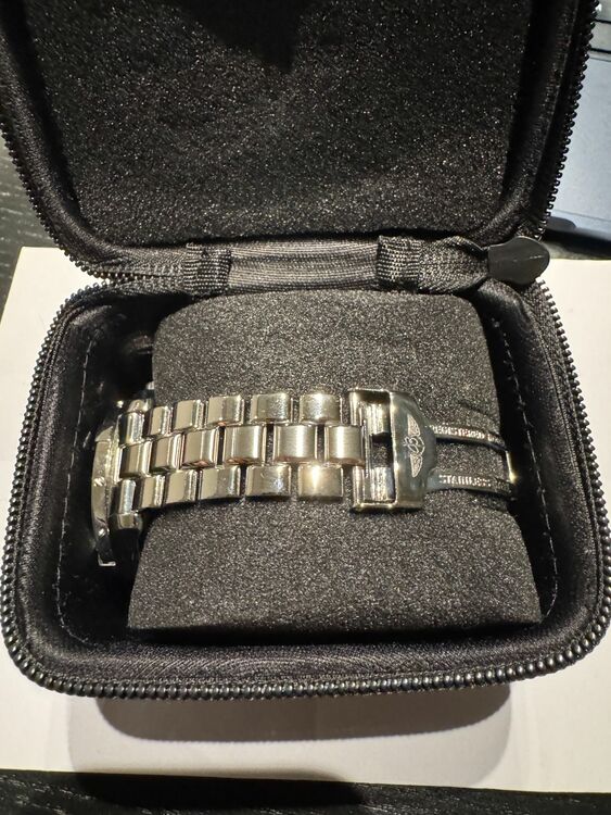 BREITLING Super Ocean（高級時計）の商品画像 - 査定依頼日：2025年9月11日 - 最高査定価格：200,000円