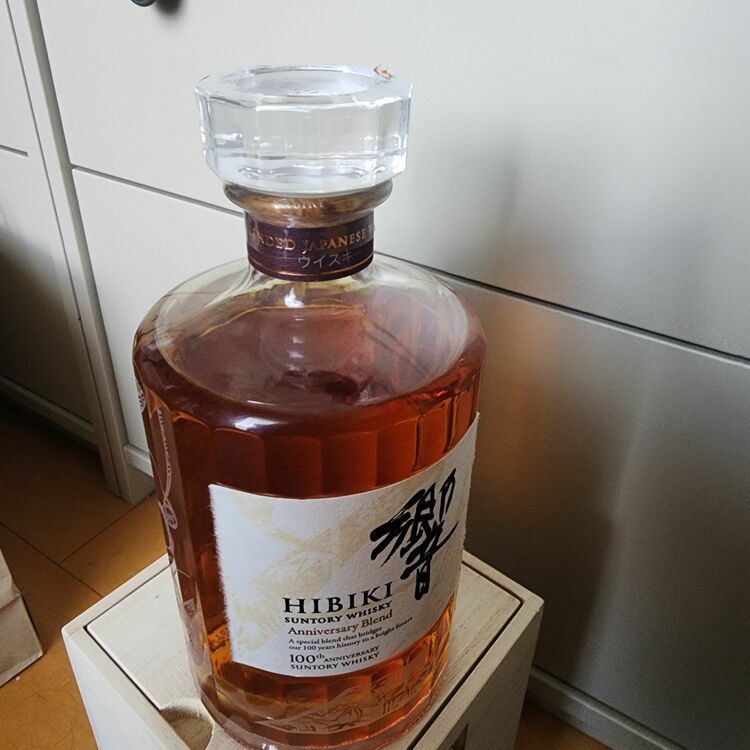 100周年記念ボトル（お酒）の商品画像 - 査定依頼日：2025年9月30日 - 最高査定価格：53,000円