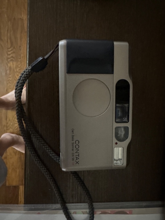 CONTAX T2（カメラ）の商品画像 - 査定依頼日：2026年6月27日 - 最高査定価格：105,000円
