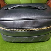 ヴィンテージバニティ（ブランド財布・小物）の商品画像 - 査定依頼日：2025年7月2日 - 最高査定価格：30,000円