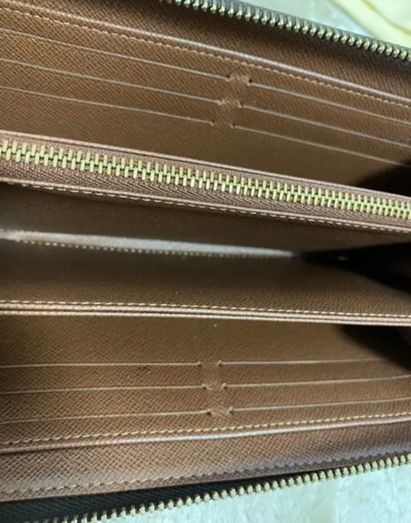 M42616（ブランドバッグ）の商品画像 - 査定依頼日：2022年4月12日 - 最高査定価格：58,000円