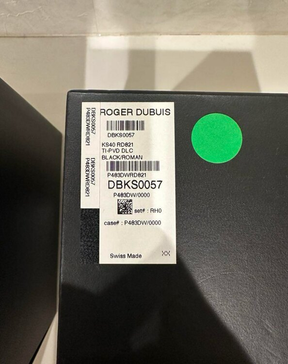 ロジェ・デュブイ その他 （高級時計）の商品画像 - 査定依頼日：2025年5月20日 - 最高査定価格：750,000円