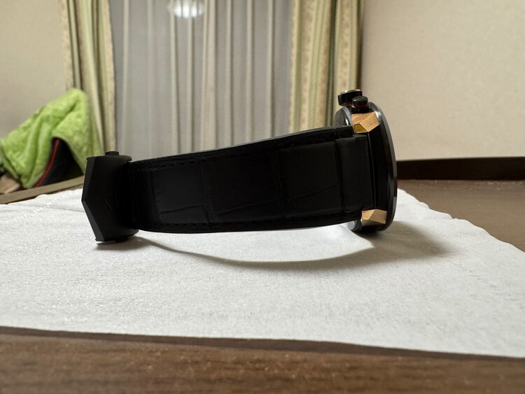 タグホイヤー カレラ CBG2A50.FC645（高級時計）の商品画像 - 査定依頼日：2025年1月4日 - 最高査定価格：600,000円