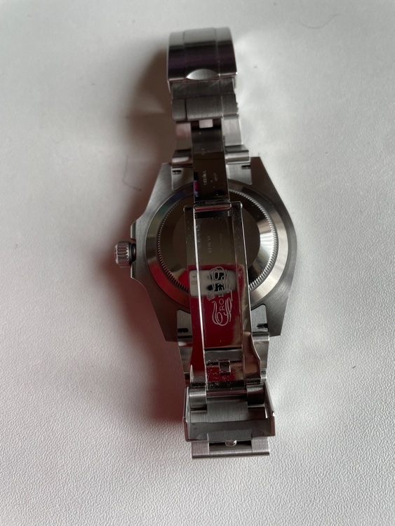 126610LV（高級時計）の商品画像 - 査定依頼日：2025年6月15日 - 最高査定価格：2,080,000円