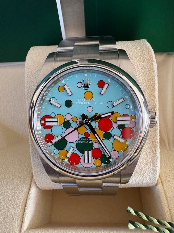 ロレックス パーペチュアルデイト 12430（高級時計）の商品画像 - 査定依頼日：2026年1月14日 - 最高査定価格：3,000,000円