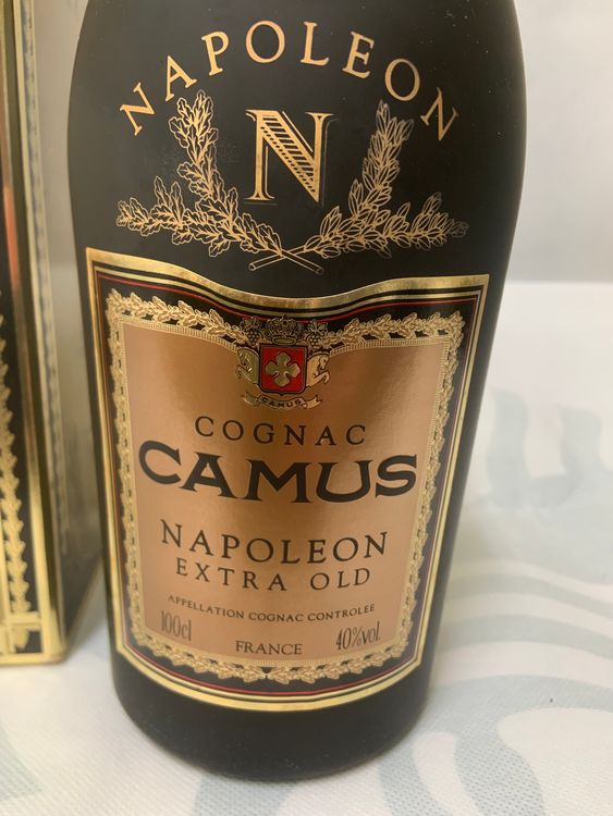 Camus　Napoleon Extra Old（お酒）の商品画像 - 査定依頼日：2022年6月29日 - 最高査定価格：2,000円