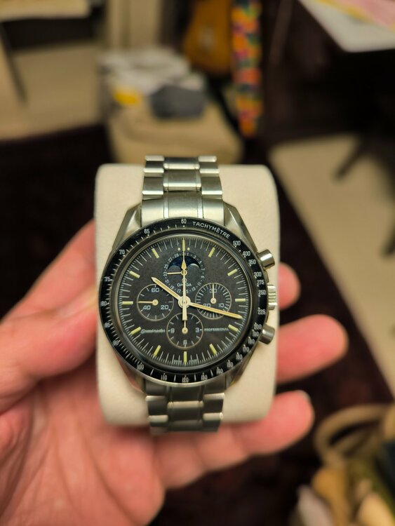 オメガ スピードマスター 3576.50（高級時計）の商品画像 - 査定依頼日：2025年12月22日 - 最高査定価格：800,000円