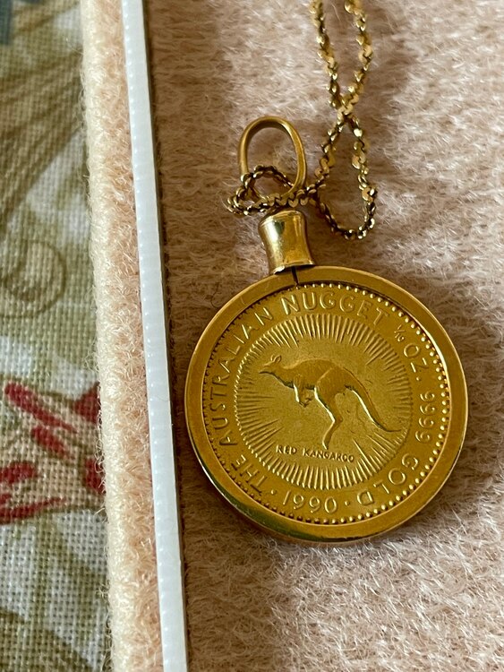 オーストラリアコインネックレス（金・貴金属）の商品画像 - 査定依頼日：2024年4月9日 - 最高査定価格：80,000円