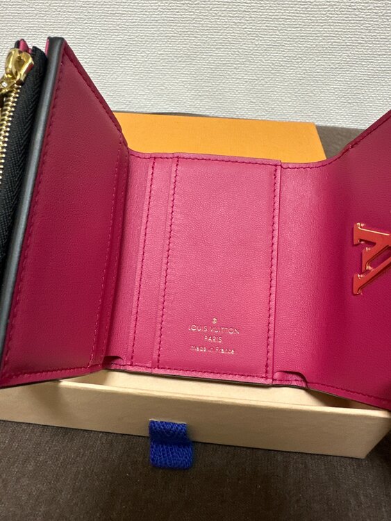 財布（ブランド財布・小物）の商品画像 - 査定依頼日：2025年3月21日 - 最高査定価格：30,000円