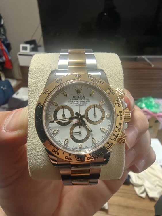 ロレックス デイトナ 116503（高級時計）の商品画像 - 査定依頼日：2026年1月28日 - 最高査定価格：3,350,000円