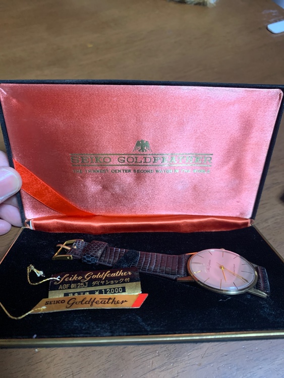ゴールドフェザー（高級時計）の商品画像 - 査定依頼日：2026年1月24日 - 最高査定価格：10,000円