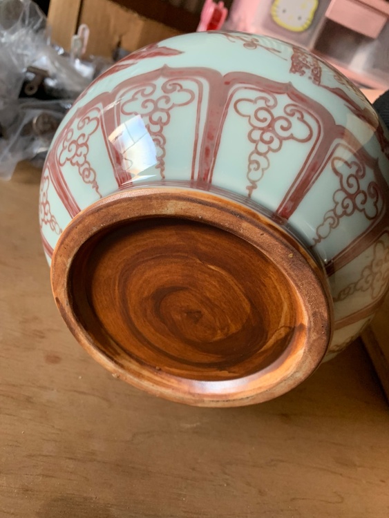 釉裏紅 松竹梅文 玉壺春瓶  共箱（美術品・骨董品）の商品画像 - 査定依頼日：2026年4月6日 - 最高査定価格：3,000円