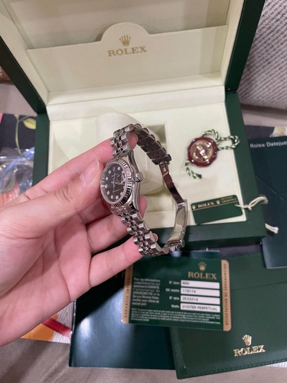 ROLEX ロレックス デイトジャスト Black COM 10P 26mm 腕時計 179174G レディース K18ホワイトゴールド ステンレススチール シルバー（高級時計）の商品画像 - 査定依頼日：2026年10月12日 - 最高査定価格：1,220,000円