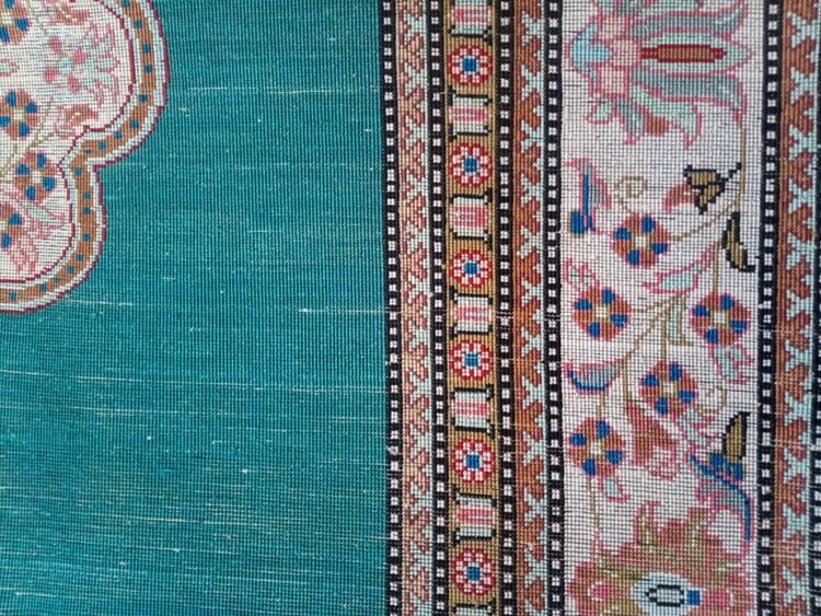 ペルシャ絨毯（美術品・骨董品）の商品画像 - 査定依頼日：2025年9月15日 - 最高査定価格：5,000円