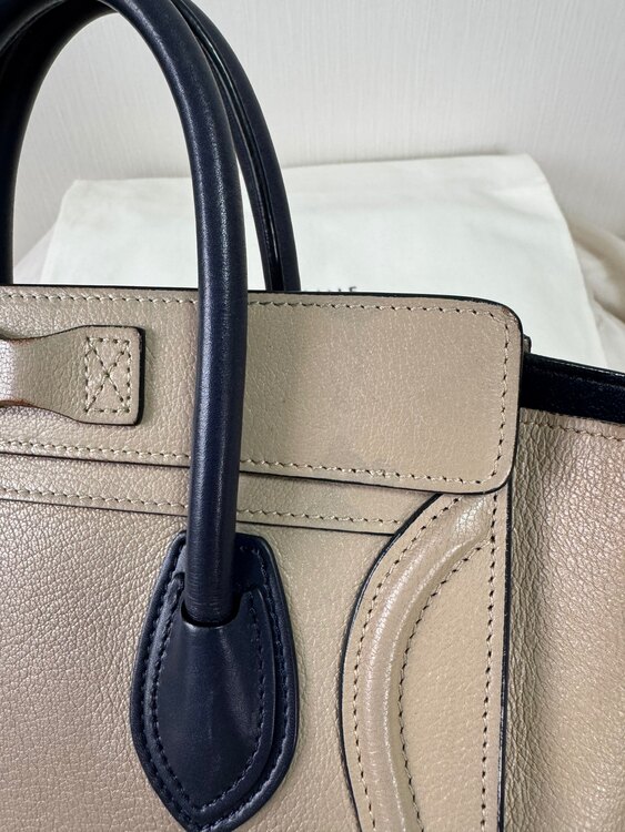 ナノラゲージ（ブランドバッグ）の商品画像 - 査定依頼日：2025年3月25日 - 最高査定価格：70,000円