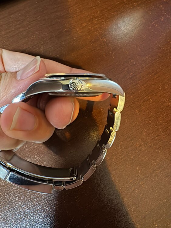 ロレックス エクスプローラー 21427（高級時計）の商品画像 - 査定依頼日：2025年3月26日 - 最高査定価格：1,000,000円