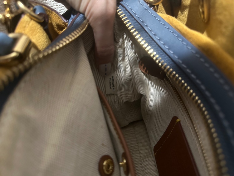 COACH 1941 Rogue 25（ローグ 25） Style No. 54536（ブランドバッグ）の商品画像 - 査定依頼日：2026年9月8日 - 最高査定価格：12,000円