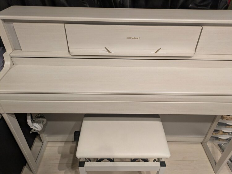 LX705GP（ピアノ・楽器・PA機材）の商品画像 - 査定依頼日：2026年4月29日 - 最高査定価格：100,000円