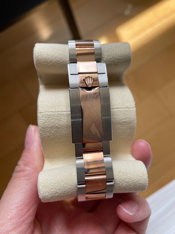 ロレックス ヨットマスター 11662（高級時計）の商品画像 - 査定依頼日：2025年2月26日 - 最高査定価格：1,870,000円