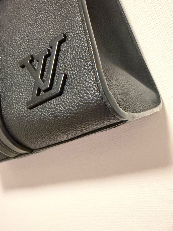 テイクオフ　トート（ブランドバッグ）の商品画像 - 査定依頼日：2025年12月11日 - 最高査定価格：230,000円