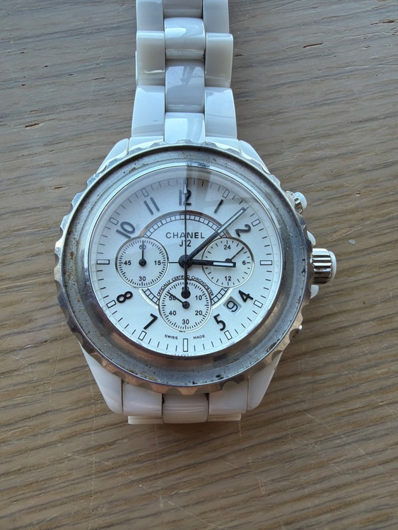 シャネル J12 （高級時計）の商品画像 - 査定依頼日：2026年2月26日 - 最高査定価格：2,000円