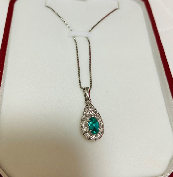 天然トルマリン（パライバ）（金・貴金属）の商品画像 - 査定依頼日：2025年6月29日 - 最高査定価格：170,000円