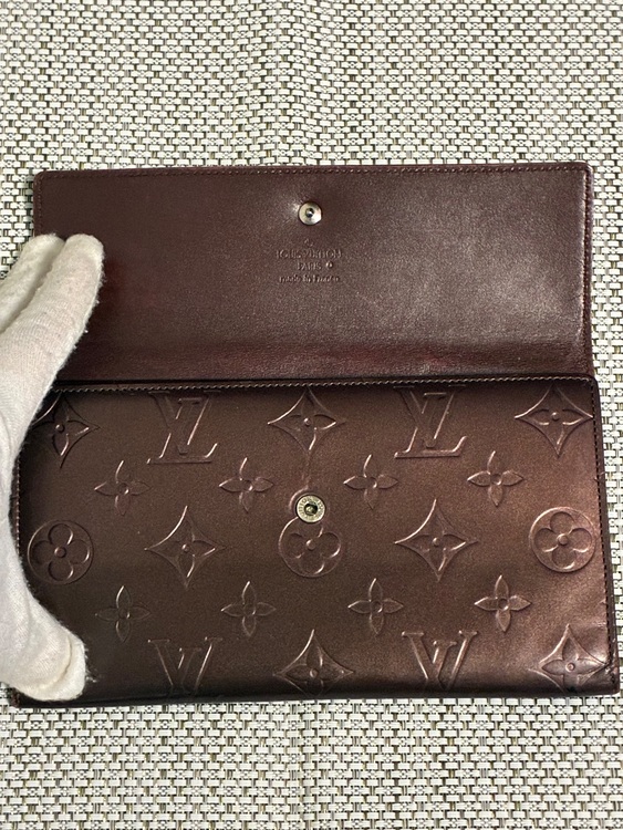 ルイヴィトン　ヴェルニ　ポルトトレゾールインターナショナル（ブランド財布・小物）の商品画像 - 査定依頼日：2025年9月30日 - 最高査定価格：105,000円