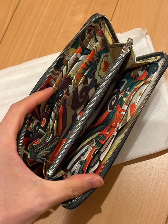 アザップシルクイン（ブランドバッグ）の商品画像 - 査定依頼日：2025年12月8日 - 最高査定価格：150,000円