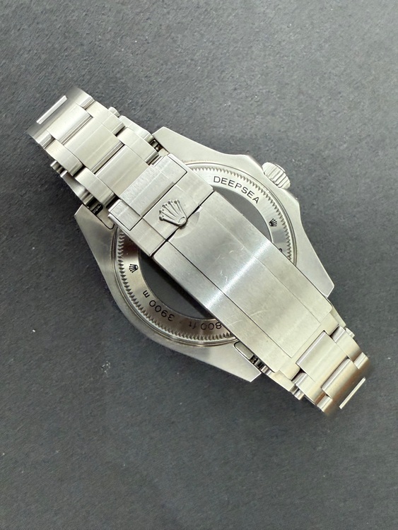 116660（高級時計）の商品画像 - 査定依頼日：2025年9月24日 - 最高査定価格：1,150,000円