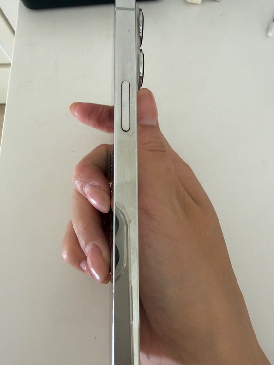 iPhone iPhone 13 Pro 128GB SIMフリー（スマホ）の商品画像 - 査定依頼日：2026年9月2日 - 最高査定価格：43,500円