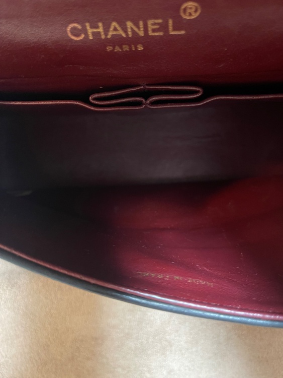 ダブルフラップ　マトラッセ（ブランドバッグ）の商品画像 - 査定依頼日：2026年1月23日 - 最高査定価格：260,000円