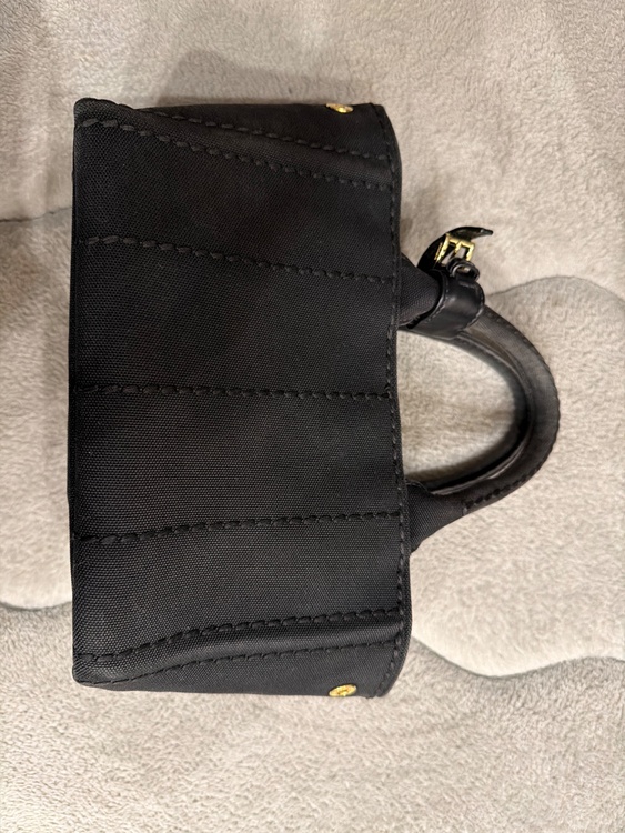 プラダ  （ブランドバッグ）の商品画像 - 査定依頼日：2026年2月1日 - 最高査定価格：135,000円