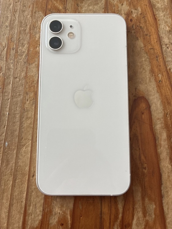 iPhone12 128GB（スマホ）の商品画像 - 査定依頼日：2026年10月21日 - 最高査定価格：23,000円