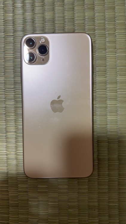 iPhone（スマホ）の商品画像 - 査定依頼日：2026年8月16日 - 最高査定価格：13,000円