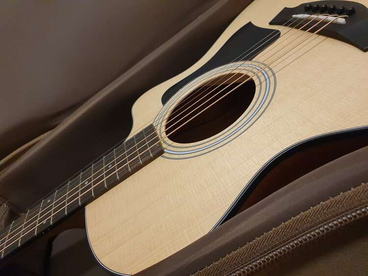 112ce-S（ピアノ・楽器・PA機材）の商品画像 - 査定依頼日：2025年4月2日 - 最高査定価格：70,000円