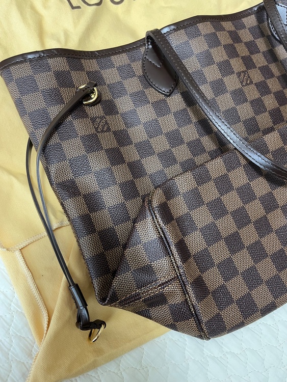 ルイヴィトン ダミエ （ブランドバッグ）の商品画像 - 査定依頼日：2026年4月20日 - 最高査定価格：160,000円