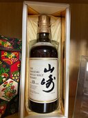 ウイスキー サントリー山崎 （お酒）の商品画像 - 査定依頼日：2025年1月19日 - 最高査定価格：22,000円