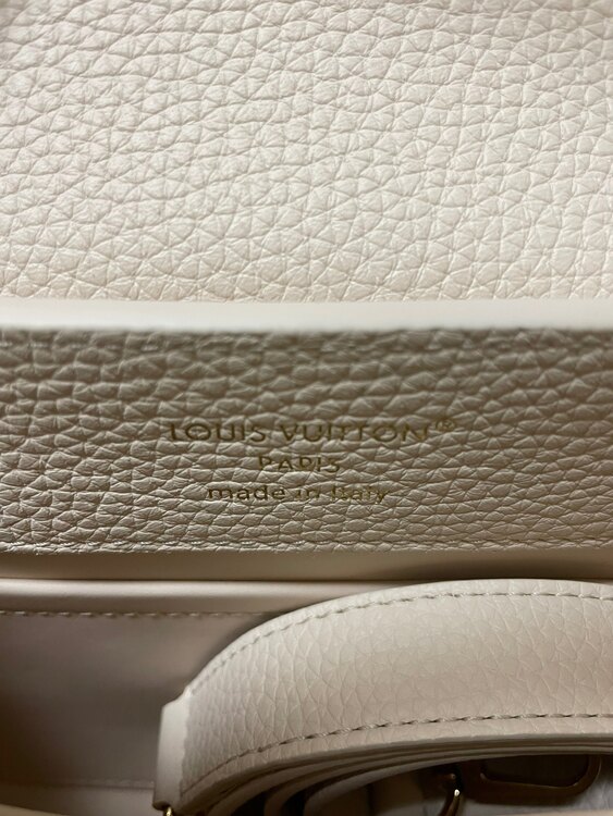 カプシーヌBB M11964（ブランドバッグ）の商品画像 - 査定依頼日：2025年4月22日 - 最高査定価格：220,000円