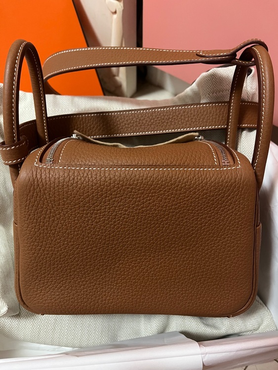 リンディミニ　（ブランドバッグ）の商品画像 - 査定依頼日：2025年11月5日 - 最高査定価格：1,360,000円