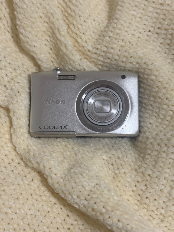 Nikon COOLPIX A100（カメラ）の商品画像 - 査定依頼日：2026年8月5日 - 最高査定価格：10,000円