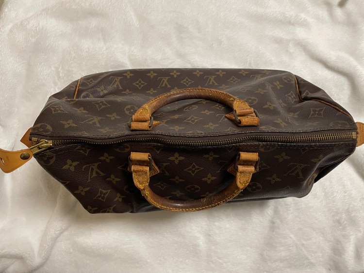 ルイヴィトン モノグラム （ブランドバッグ）の商品画像 - 査定依頼日：2025年10月12日 - 最高査定価格：15,000円