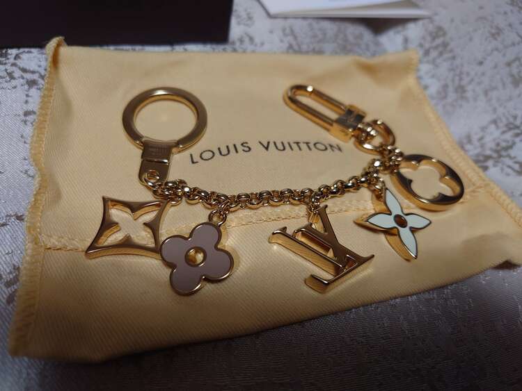 バッグチャーム（ルイビィトン）（ブランド財布・小物）の商品画像 - 査定依頼日：2025年2月24日 - 最高査定価格：23,000円