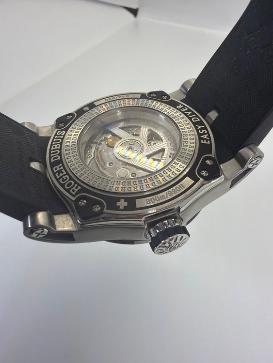 Roger Dubuis（高級時計）の商品画像 - 査定依頼日：2026年5月15日 - 最高査定価格：560,000円
