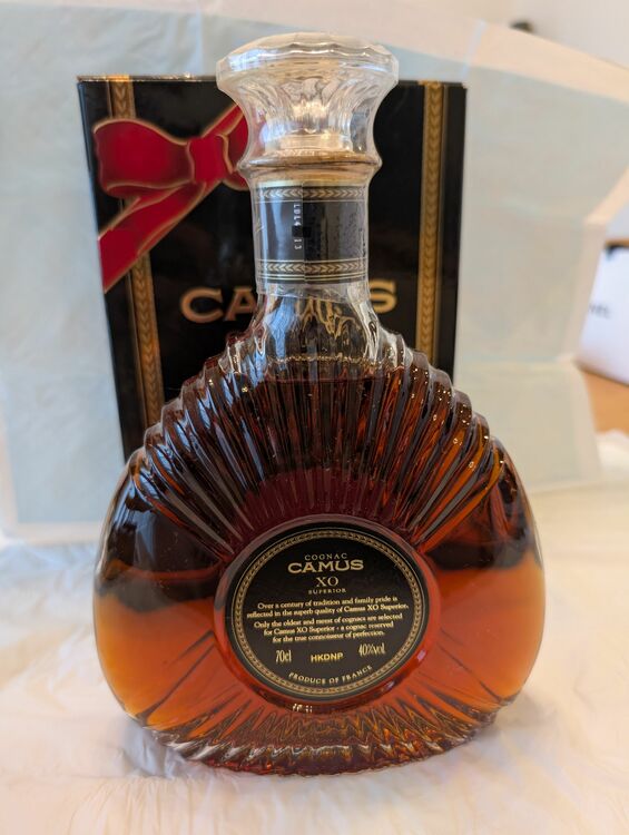 CAMUS　COGNAC XO SUPERIOR（お酒）の商品画像 - 査定依頼日：2025年10月11日 - 最高査定価格：4,000円